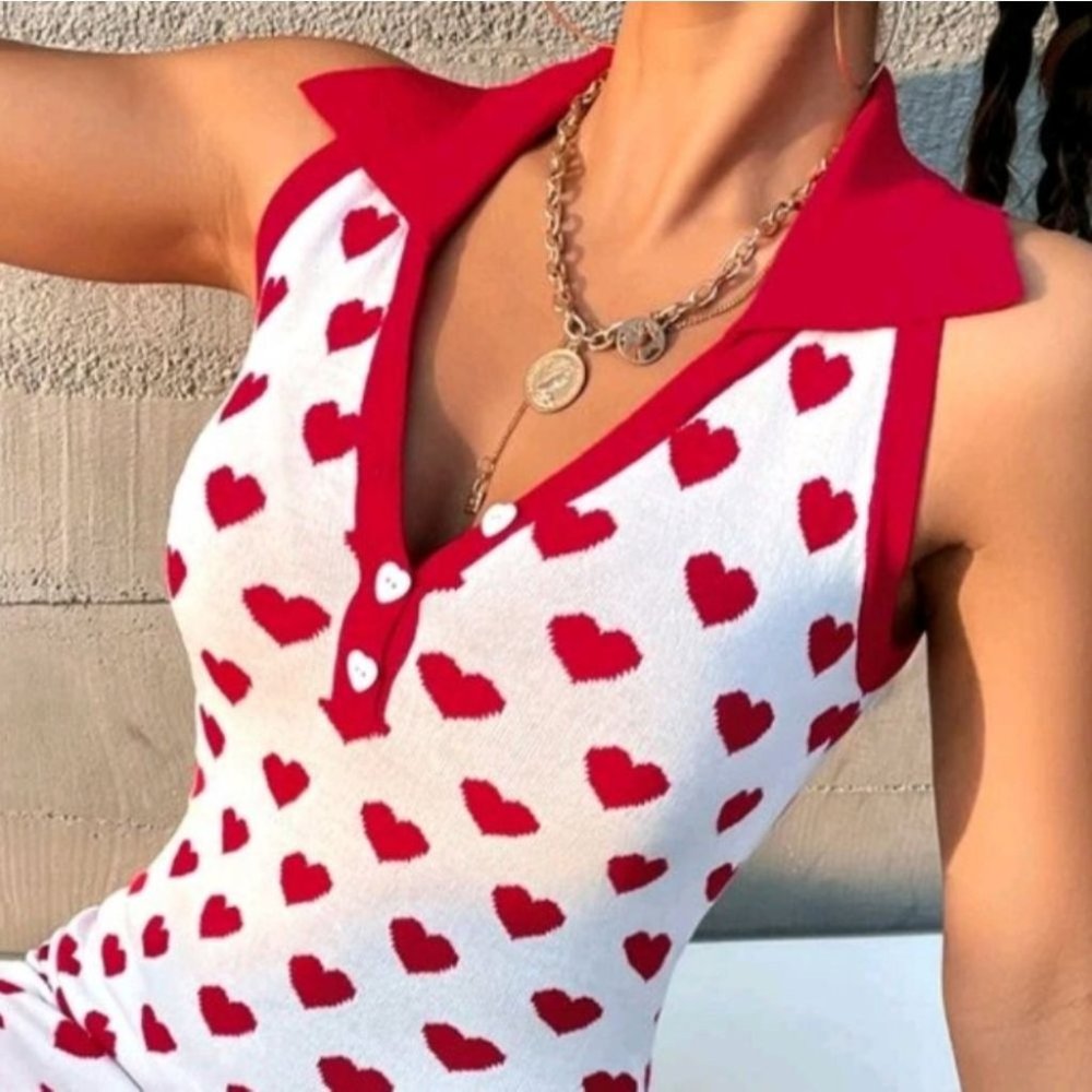 "SPRINKLE ME IN LOVE" heart point sweater dress - Picture 8 of 8